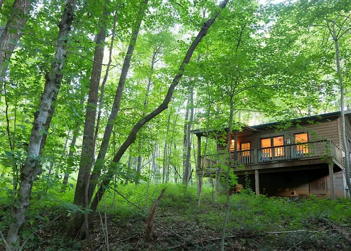 Inn & Spa At Cedar Falls